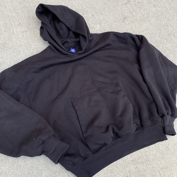 Yeezy x GAP - Picture 3 of 5